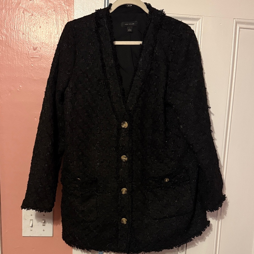 Ann Taylor Black Textured Blazer with Tortoise Shell Buttons